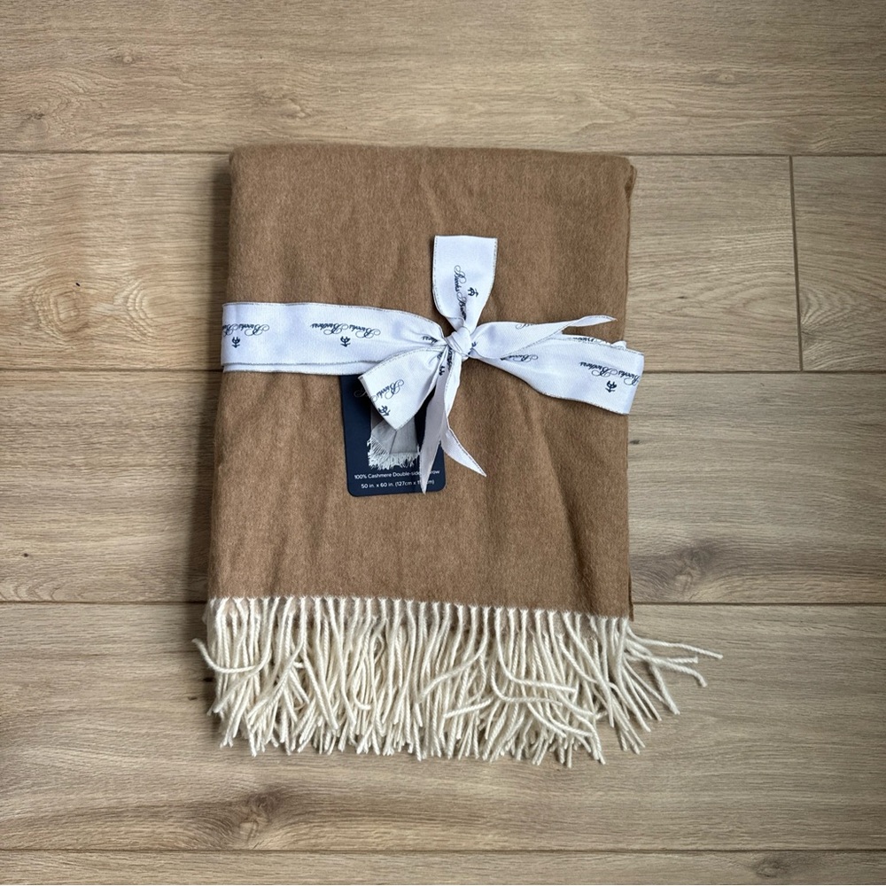 Brooks Brothers 100% Cashmere Throw 50”x60” Blanket $395- Color Camel